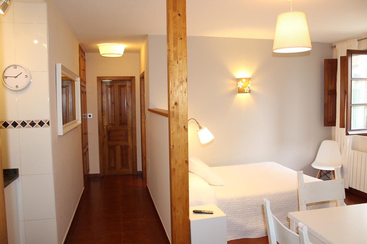 Apartamentos Los Hidalgos Santillana del Mar Exterior photo